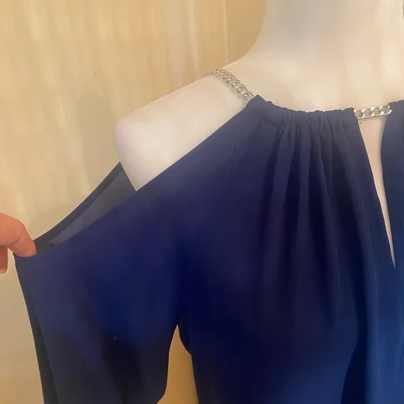 Elegant Michael Kors Blouse - Picture 4 of 4